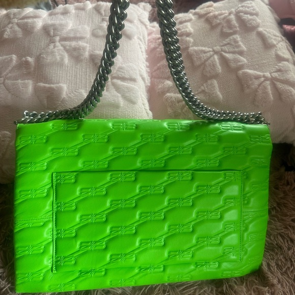 Balenciaga Bright Green Embossed Clutch - Picture 6 of 11
